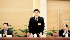 復出李長江低調(diào)參會婉拒采訪 稱未準備好提案