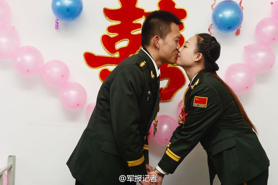 邊防軍人的三輪車(chē)婚禮