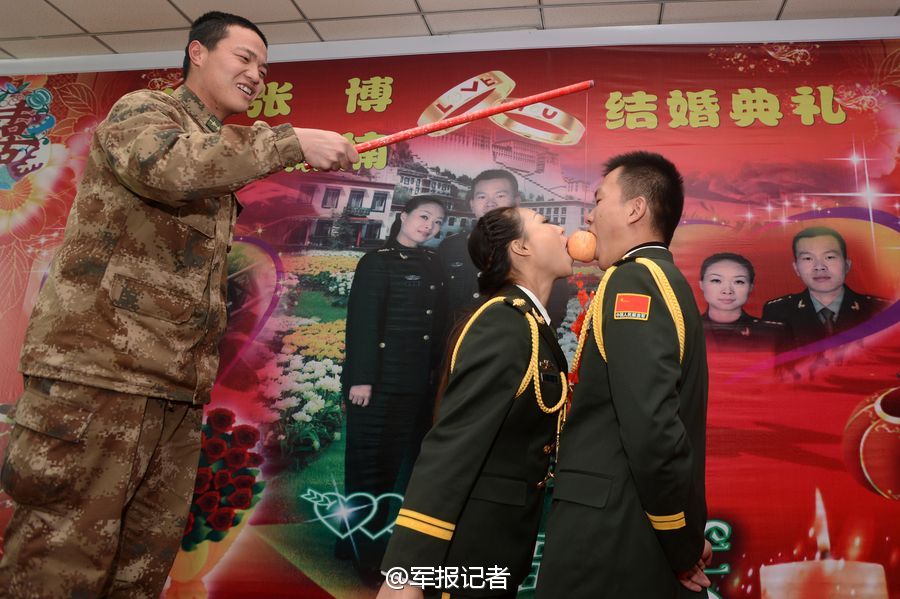 邊防軍人的三輪車(chē)婚禮